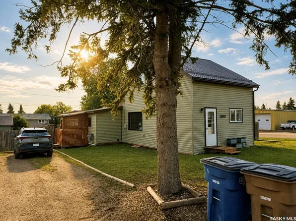 116 5th AVENUE N, Big River, SK S0J 0E0