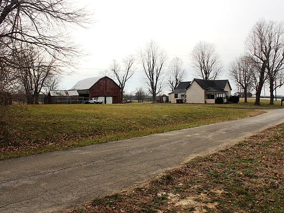 3rd image of 113 Arington Ln