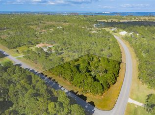 7009 Hacienda Dr, Grant, FL 32949