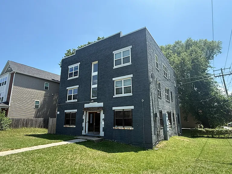 5501 Foote St NE #3 — Photo 2