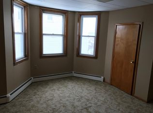 1037 S Hanover St, Nanticoke, PA 18634