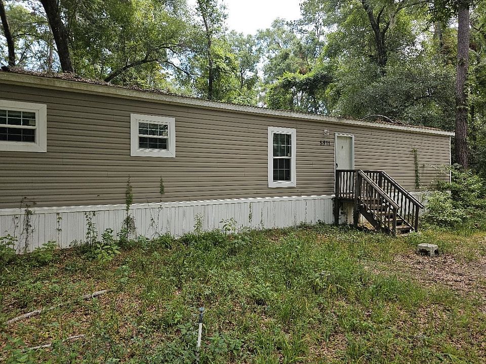 1st image of 5911 Deer Park Cir