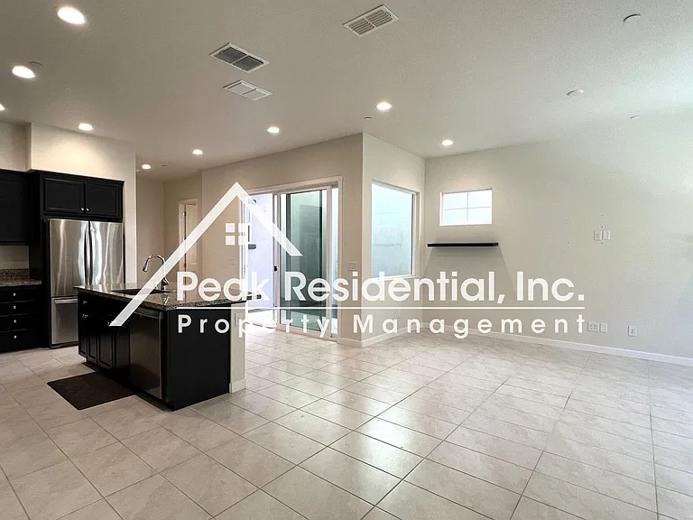3283 Warbler Ct — Photo 4