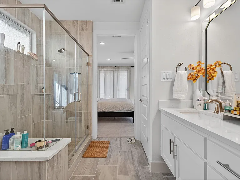 4933 Broadway Dr — Photo 26