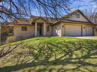 2792 Holly Ct NW, Swisher, IA
