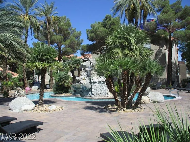 4200 S Valley View Blvd #2057 — Photo 13