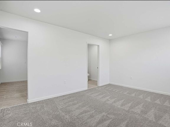 2nd image of 407 Washington Ave