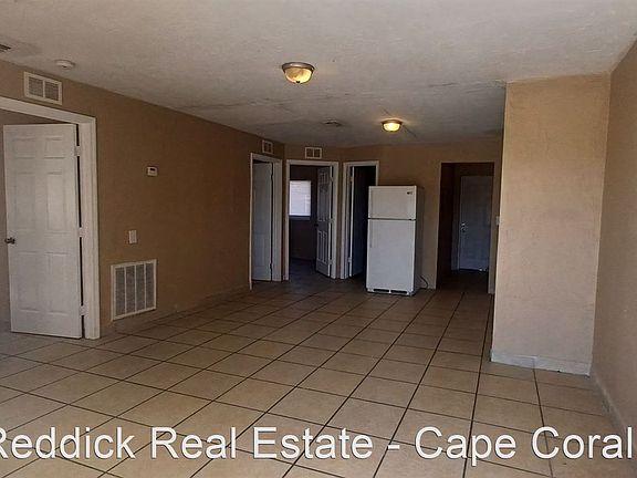 2nd image of 3420 Katherine St