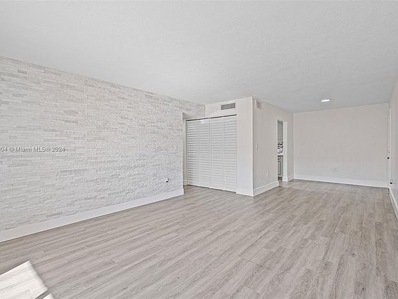 3rd image of 7225 Miami Lakes Dr APT C21