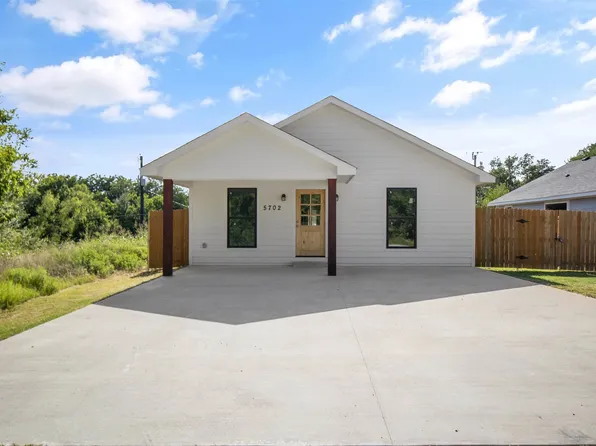 5702 Arkansas Trl, Granbury, TX 76048