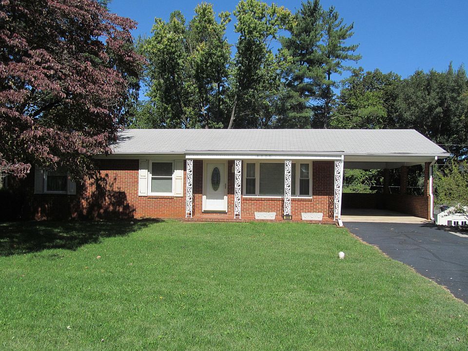 1st image of 1020 Almond Dr