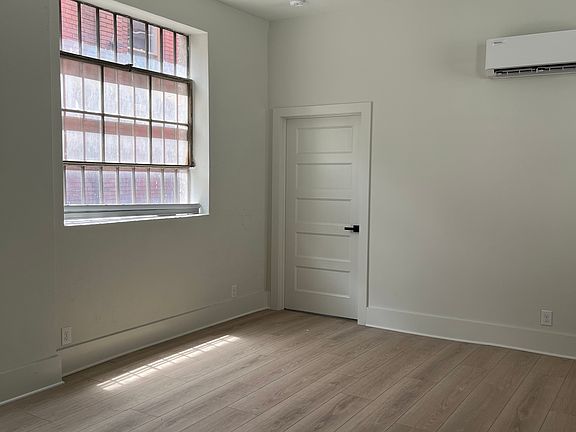 3rd image of 1142 S 3rd St Unit A