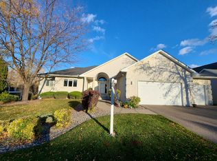 9124 Jewel Ln N, Maple Grove, MN 55311