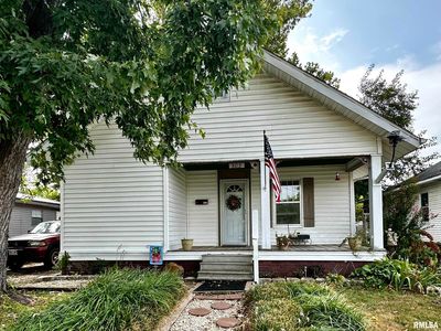 305 W Lincoln St, Harrisburg, IL, 62946