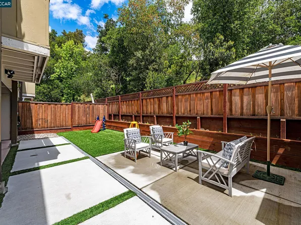 651 Moraga Rd APT 14, Moraga, CA 94556