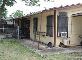 1407 Leal St, San Antonio, TX 78207