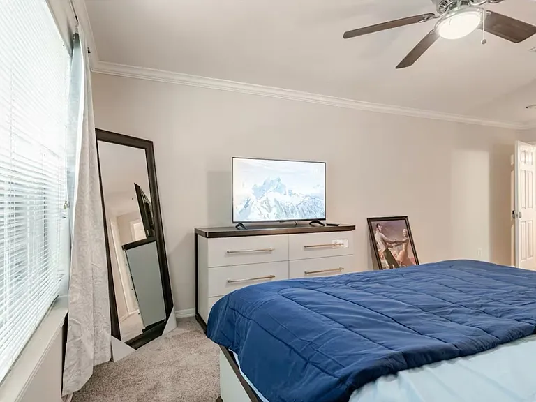 13674 Garden Grove Ct — Photo 8