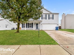 8752 Blooming Grove Dr, Camby, IN 46113