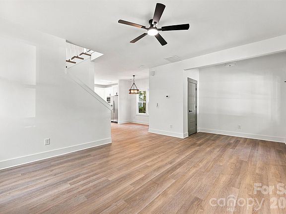 5th image of 73 Lake Dr NW