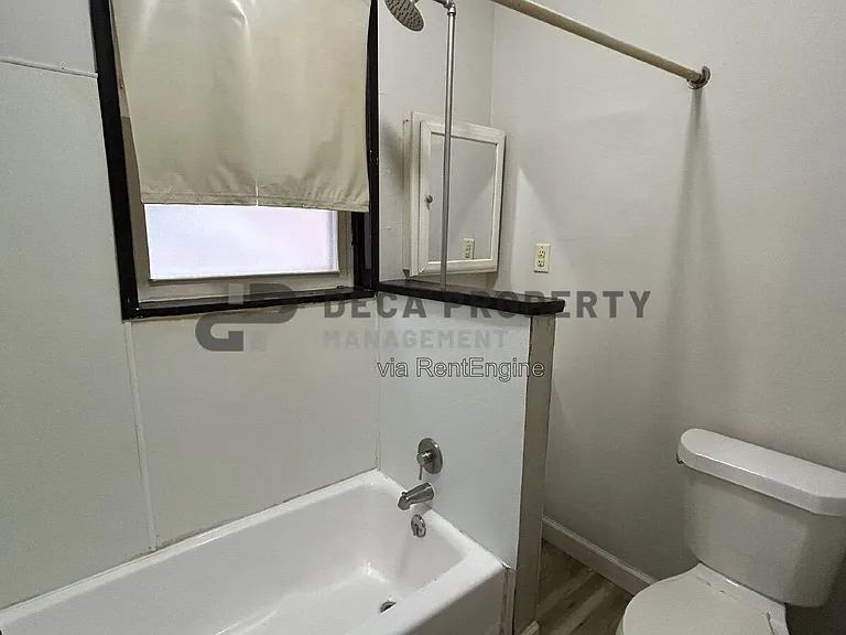 2920 Mount Pleasant St #1F — Photo 8