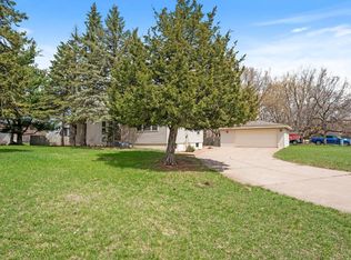 12307 Wedgewood Dr NW, Coon Rapids, MN 55433