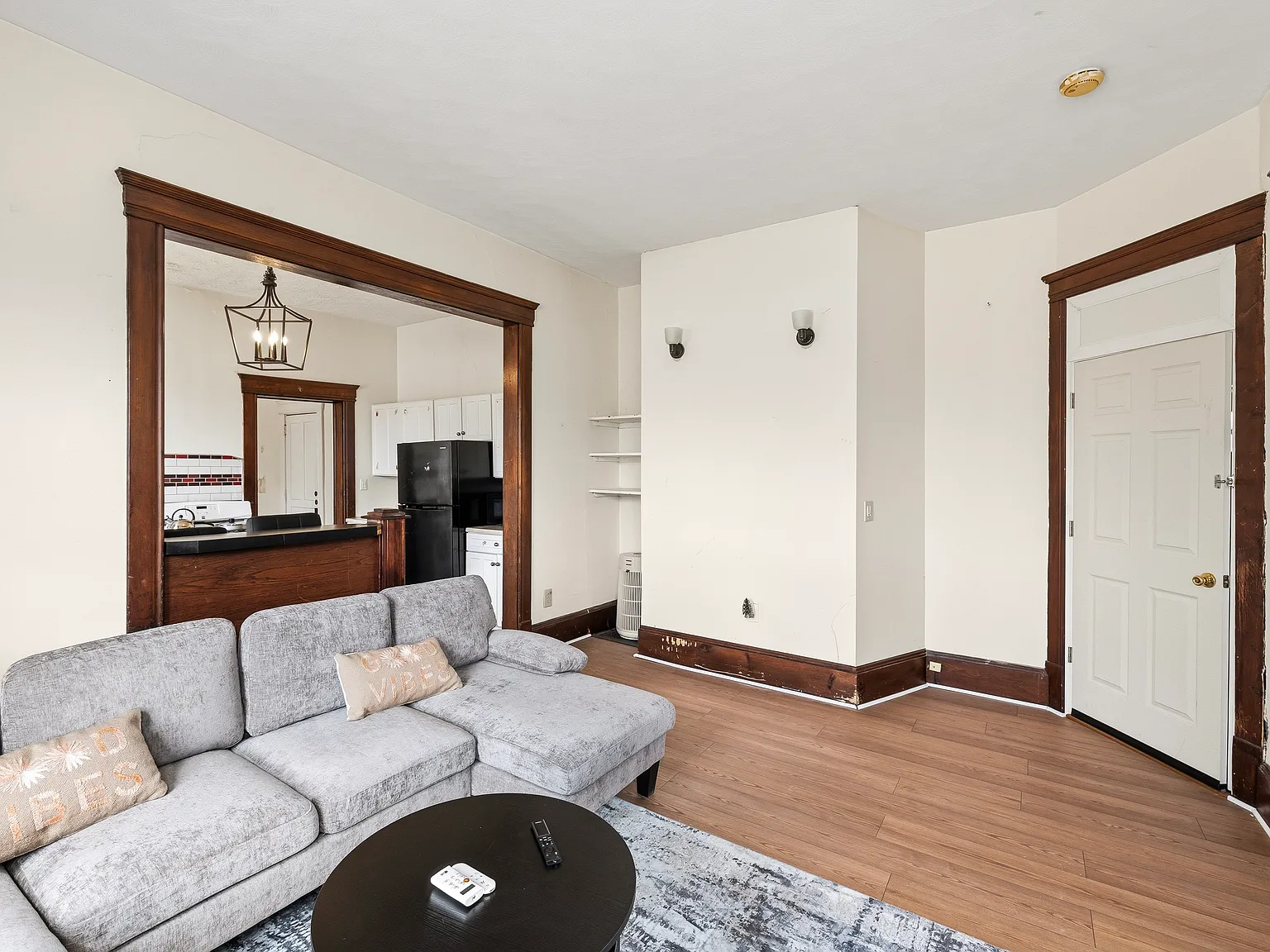 24 N Union St — Photo 4
