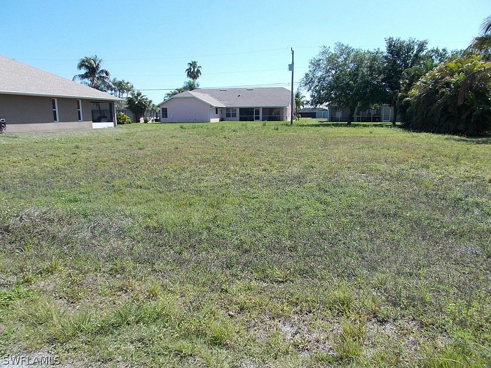 2nd image of 2227 SE 18th Place Cpe