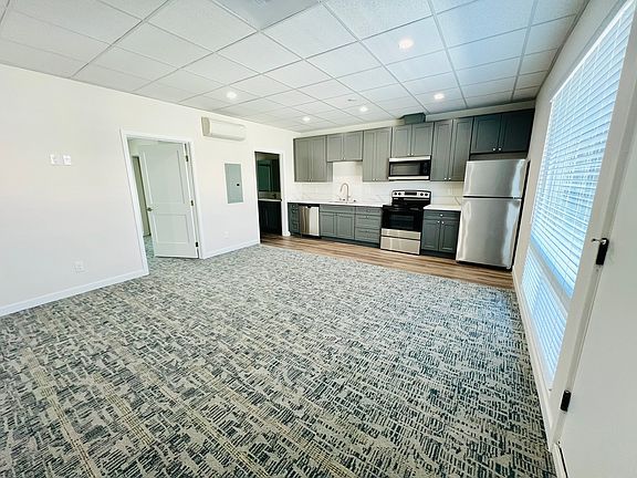 4th image of 7770 Vickers St #207