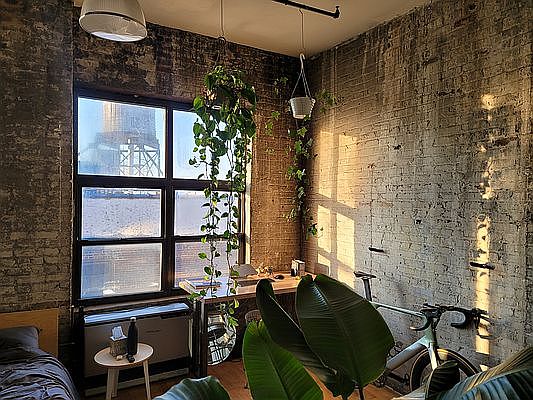 2nd image of 467 Troutman St #4D