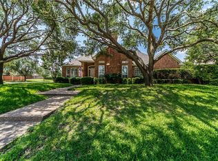 5300 Blackhawk Dr, Plano, TX 75093