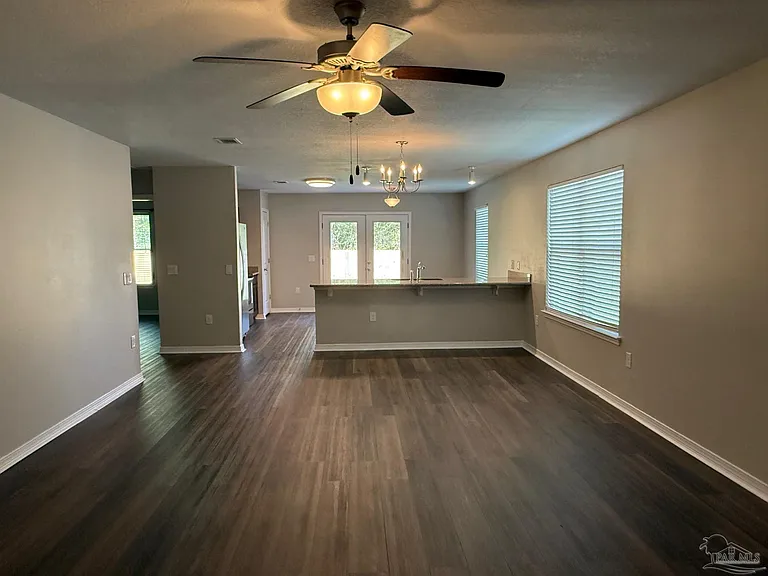 10881 Chippewa Way — Photo 2