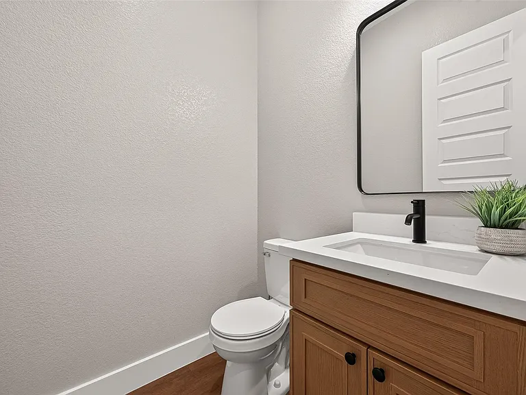 703 Carol Lynn Dr #B — Photo 37
