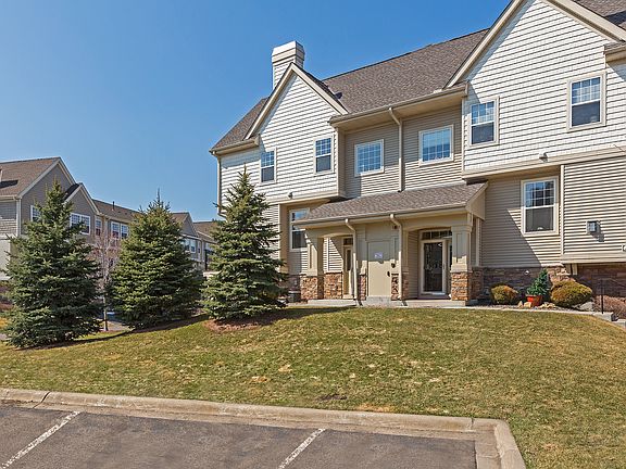 5th image of 2453 121st Cir NE Unit F