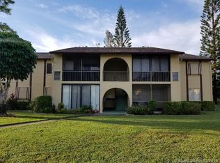326 Pine Ridge Cir APT B-2, Greenacres, FL 33463