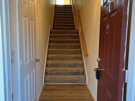 4th image of 704 River Rock Way Suite 105