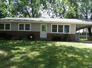 814 Mary Jo Ln, Hazelwood, MO