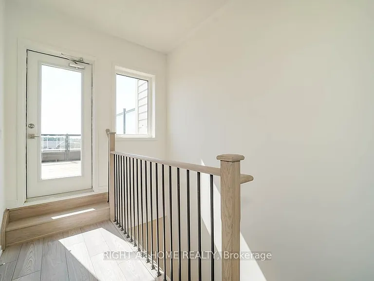11 Lytham Green Cir #11 — Photo 41