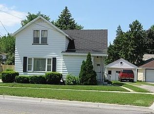 1404 S Wenona Ave, Bay City, MI 48706