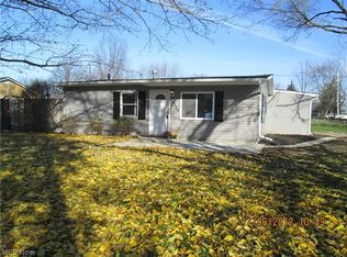 35326 West Rd, Grafton, OH 44044