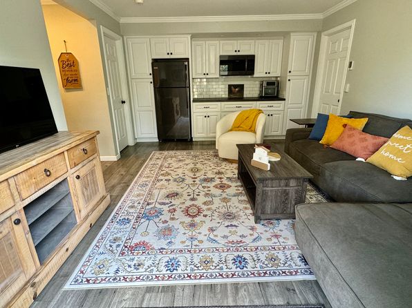 (undisclosed Address)