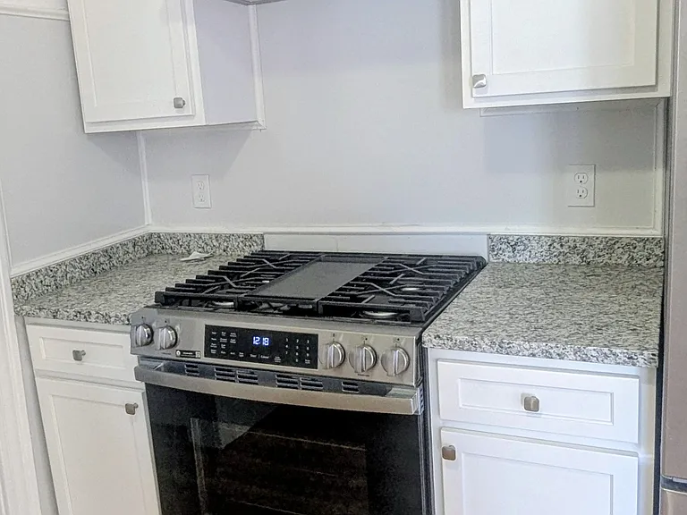 101 Ocean Ave #1R — Photo 2
