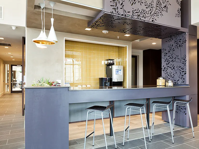 Java Bar