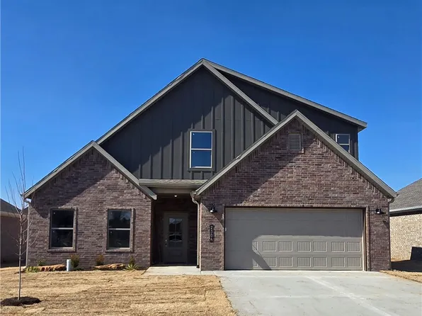 2304 N Zane St, Siloam Springs, AR 72761