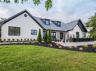 10 W Champions Blvd, Rogers, AR 72758