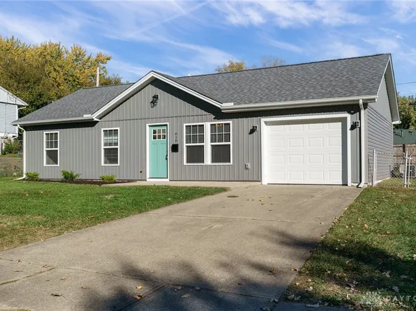 618 Bowser Dr, New Carlisle, OH 45344