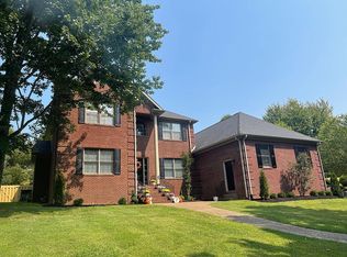 6113 Fairmont Ct, Owensboro, KY 42303