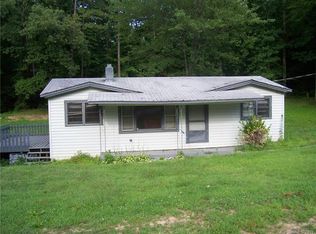 3652 Oakwood Cir, Iron Station, NC 28080
