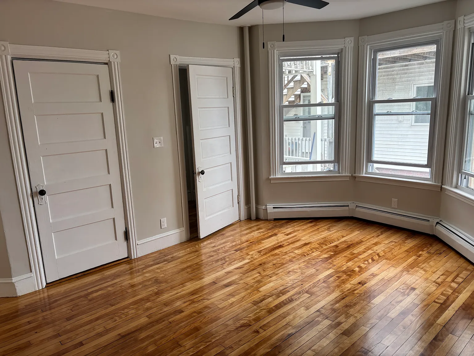 3 bed, $3,100 — Photo 3
