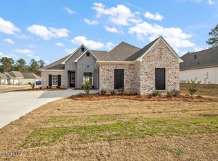 117 Springs Xing, Madison, MS 39110