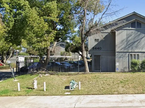 5440 College Oak Dr APT 15, Sacramento, CA 95841